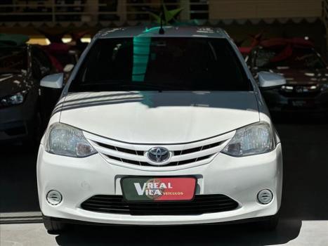 TOYOTA Etios Sedan 1.5 16V 4P FLEX XS AUTOMÁTICO, Foto 2 TOYOTA Etios Sedan 1.5 16V 4P FLEX XS AUTOMÁTICO, Foto 2