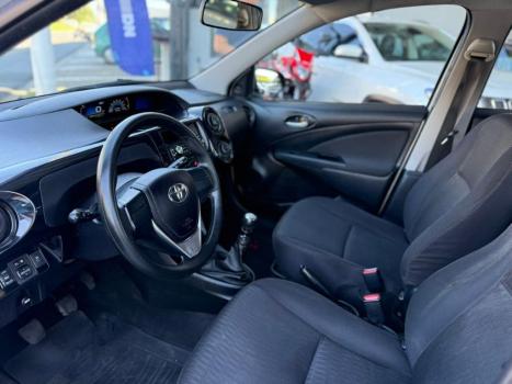 TOYOTA Etios Sedan 1.5 16V 4P FLEX X, Foto 6