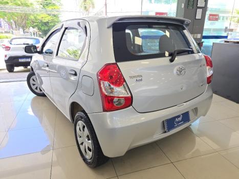 TOYOTA Etios Sedan 1.3 16V 4P FLEX X, Foto 4