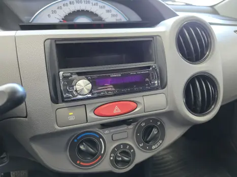 TOYOTA Etios Sedan 1.3 16V 4P FLEX X, Foto 12