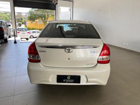 TOYOTA Etios Sedan 1.5 16V 4P FLEX XLS AUTOMTICO, Foto 5