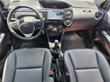 TOYOTA Etios Sedan 1.5 16V 4P FLEX XLS, Foto 3