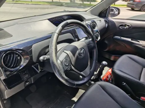 TOYOTA Etios Sedan 1.5 16V 4P FLEX XLS, Foto 4