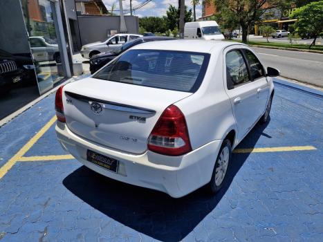 TOYOTA Etios Sedan 1.5 16V 4P FLEX XLS, Foto 2