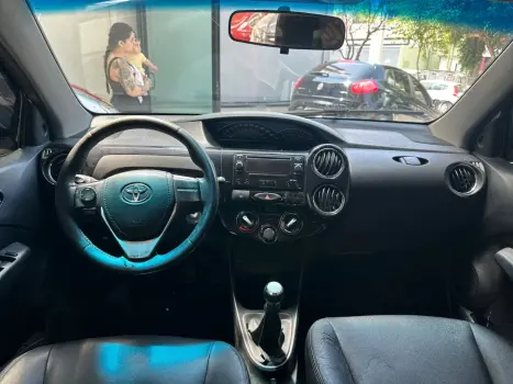TOYOTA Etios Sedan 1.5 16V 4P FLEX XLS, Foto 5