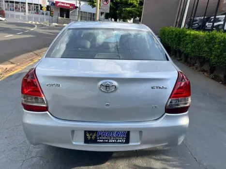 TOYOTA Etios Sedan 1.5 16V 4P FLEX X, Foto 5