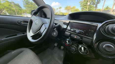 TOYOTA Etios Sedan 1.5 16V 4P FLEX X, Foto 8