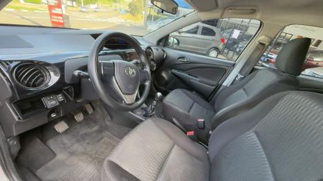 TOYOTA Etios Sedan 1.5 16V 4P FLEX X, Foto 9