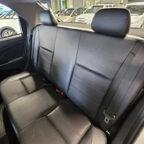 TOYOTA Etios Sedan 1.5 16V 4P FLEX PLATINUM, Foto 3