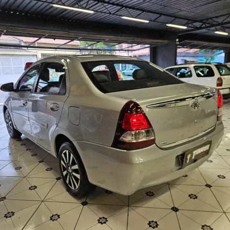 TOYOTA Etios Sedan 1.5 16V 4P FLEX PLATINUM, Foto 6