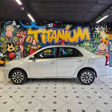 TOYOTA Etios Sedan 1.5 16V 4P FLEX PLATINUM, Foto 19