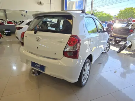 TOYOTA Etios Sedan 1.5 16V 4P FLEX X PLUS, Foto 5