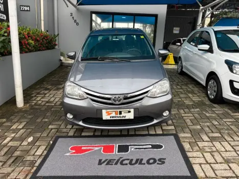 TOYOTA Etios Sedan 1.5 16V 4P FLEX XLS, Foto 2