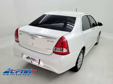 TOYOTA Etios Sedan 1.5 16V 4P FLEX XLS AUTOM�TICO, Foto 3