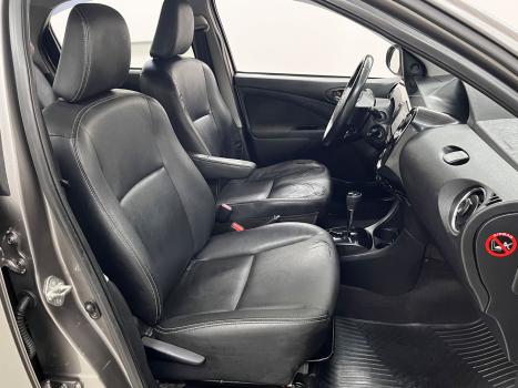 TOYOTA Etios Sedan 1.5 16V 4P FLEX XLS AUTOM�TICO, Foto 6