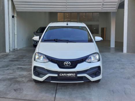 TOYOTA Etios Sedan 1.5 16V 4P FLEX X PLUS AUTOM�TICO, Foto 2