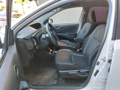TOYOTA Etios Sedan 1.5 16V 4P FLEX X PLUS AUTOM�TICO, Foto 8
