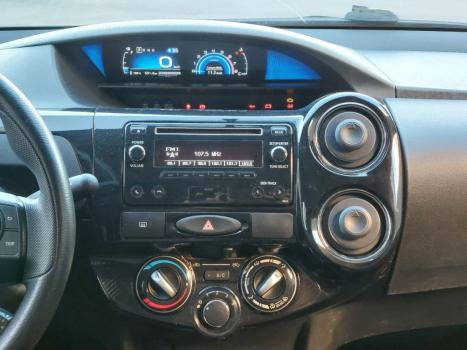 TOYOTA Etios Sedan 1.5 16V 4P FLEX X PLUS AUTOM�TICO, Foto 12