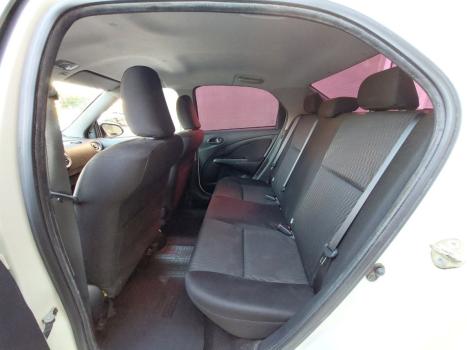TOYOTA Etios Sedan 1.5 16V 4P FLEX X PLUS AUTOM�TICO, Foto 17