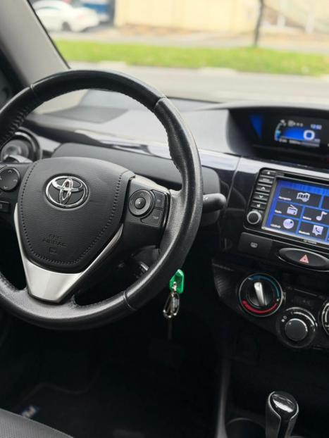 TOYOTA Etios Sedan 1.5 16V 4P FLEX PLATINUM AUTOM�TICO, Foto 13