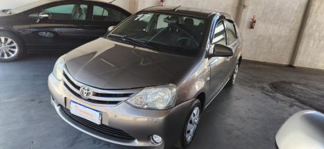 TOYOTA Etios Sedan 1.5 16V 4P FLEX XS AUTOM�TICO, Foto 1