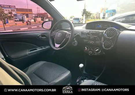 TOYOTA Etios Sedan 1.5 16V 4P FLEX XS AUTOM�TICO, Foto 10