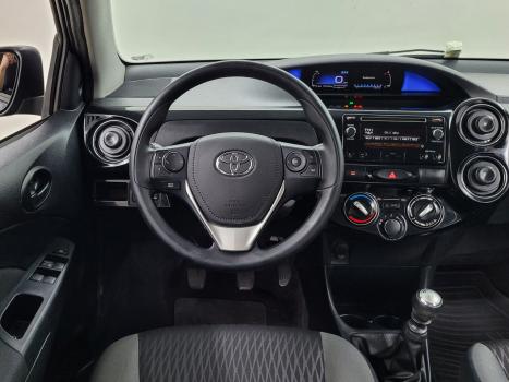 TOYOTA Etios Sedan 1.5 16V 4P FLEX XS, Foto 12
