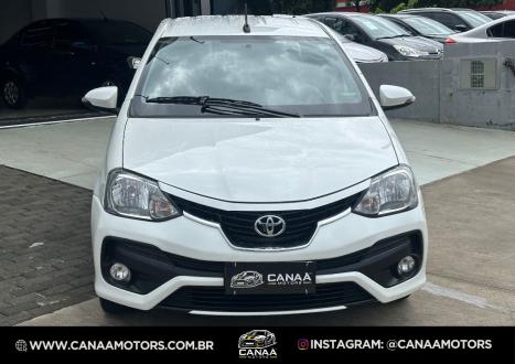 TOYOTA Etios Sedan 1.5 16V 4P FLEX PLATINUM AUTOM�TICO, Foto 3