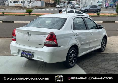 TOYOTA Etios Sedan 1.5 16V 4P FLEX PLATINUM AUTOM�TICO, Foto 4