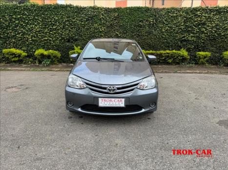 TOYOTA Etios Sedan 1.5 16V 4P FLEX XS, Foto 3