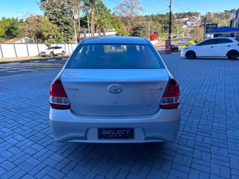 TOYOTA Etios Sedan 1.5 16V 4P FLEX X PLUS AUTOMÁTICO, Foto 4