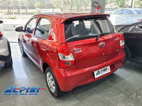TOYOTA Etios Sedan 1.3 16V 4P FLEX X, Foto 4