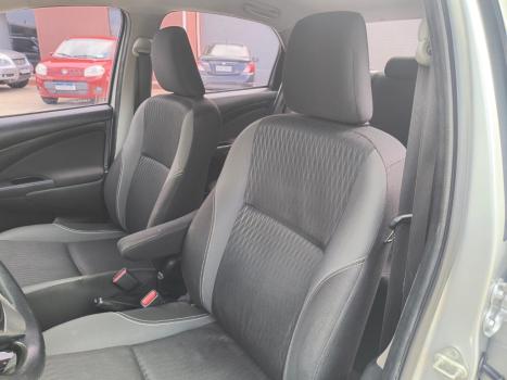TOYOTA Etios Sedan 1.5 16V 4P FLEX X PLUS AUTOMÁTICO, Foto 4