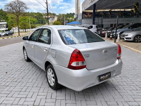 TOYOTA Etios Sedan 1.5 16V 4P FLEX X PLUS, Foto 6