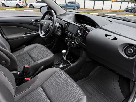 TOYOTA Etios Sedan 1.5 16V 4P FLEX X PLUS, Foto 9