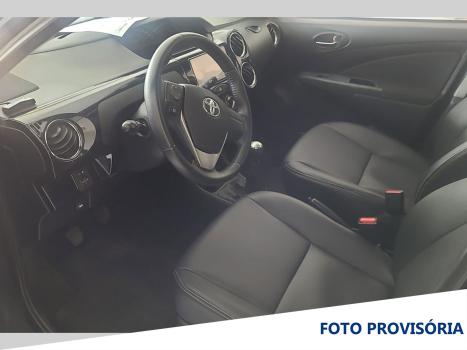 TOYOTA Etios Sedan 1.5 16V 4P FLEX XLS, Foto 4