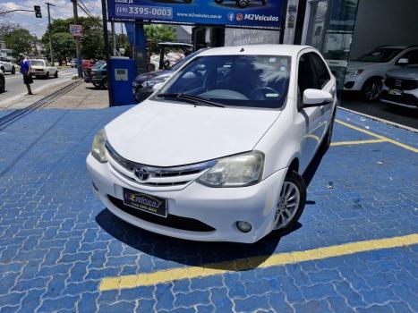 TOYOTA Etios Sedan , Foto 5