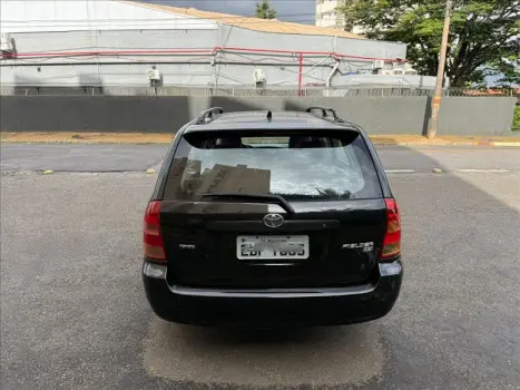 TOYOTA Fielder 1.8 16V 4P XEI FLEX AUTOM�TICO, Foto 4