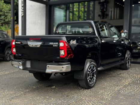 TOYOTA Hilux Caminhonete 2.8 16V SRV 4X4 DIESEL CABINE DUPLA AUTOM�TICO, Foto 8