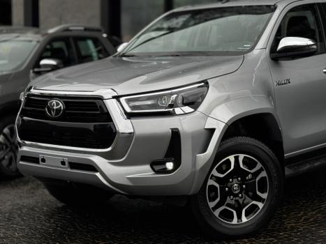 TOYOTA Hilux Caminhonete 2.8 16V  LOW M4FD 4X4 TURBO DIESEL CABINE DUPLA, Foto 7