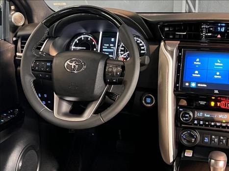 TOYOTA Hilux Caminhonete , Foto 20