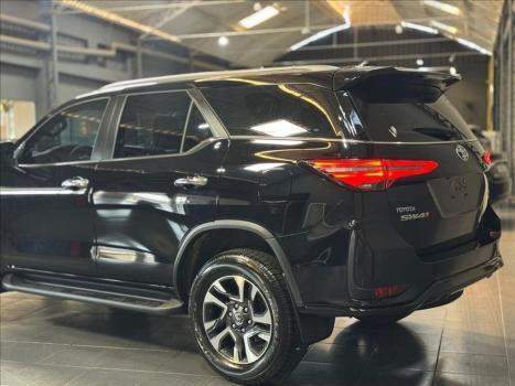 TOYOTA Hilux Caminhonete , Foto 12