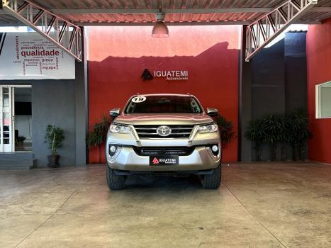 TOYOTA Hilux Caminhonete , Foto 5