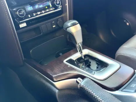 TOYOTA Hilux Caminhonete , Foto 17