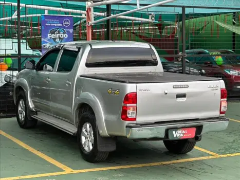 TOYOTA Hilux Caminhonete 2.7 16V 4P SRV FLEX 4X4  CABINE DUPLA AUTOMTICO, Foto 7