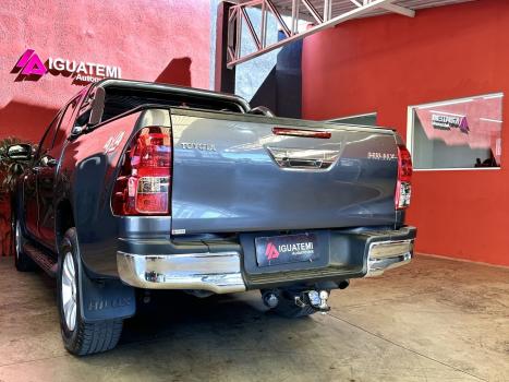 TOYOTA Hilux Caminhonete , Foto 4