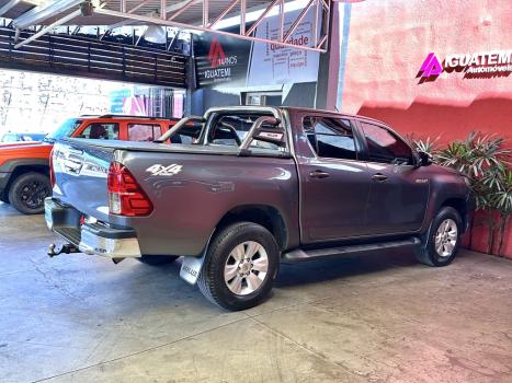 TOYOTA Hilux Caminhonete , Foto 6