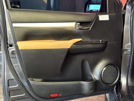 TOYOTA Hilux Caminhonete , Foto 7
