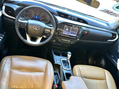 TOYOTA Hilux Caminhonete , Foto 16