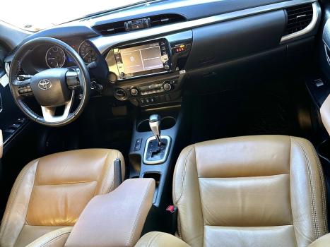 TOYOTA Hilux Caminhonete , Foto 18